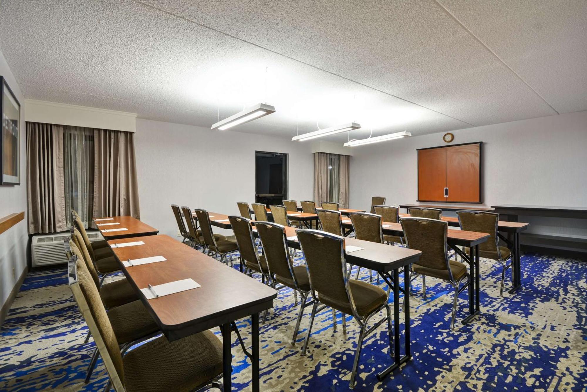 Hampton Inn Detroit Northville Esterno foto
