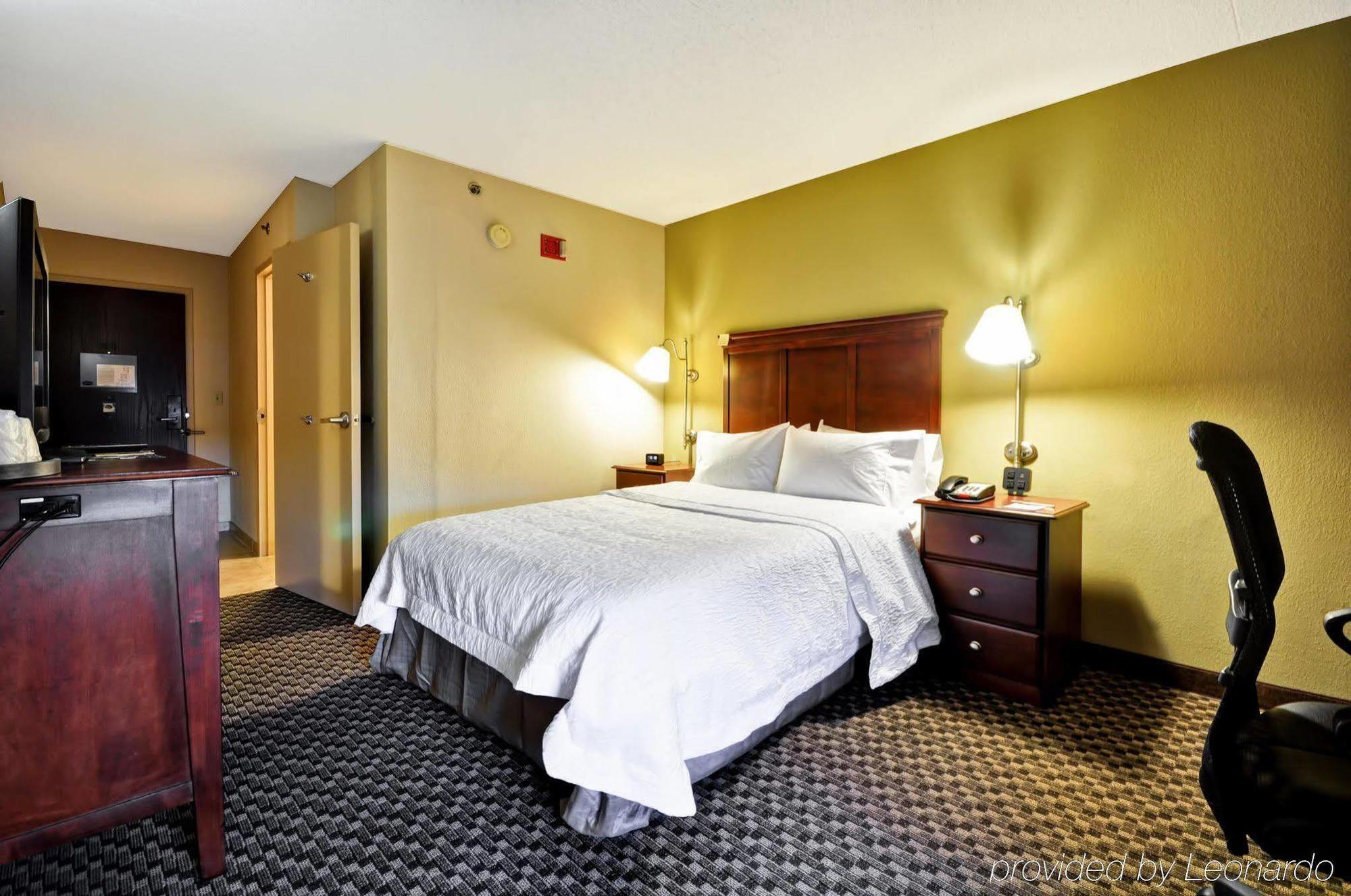 Hampton Inn Detroit Northville Esterno foto
