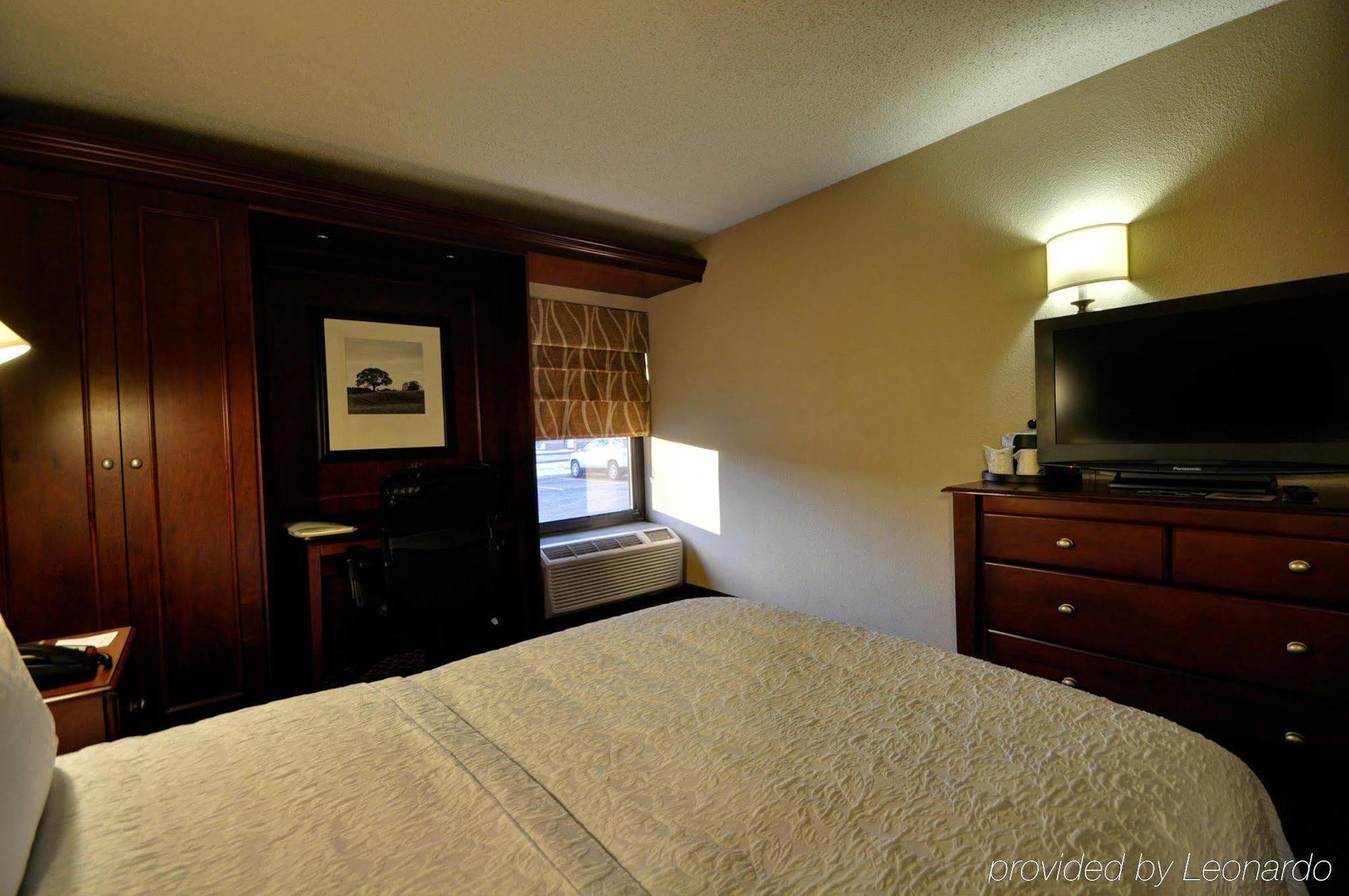 Hampton Inn Detroit Northville Esterno foto
