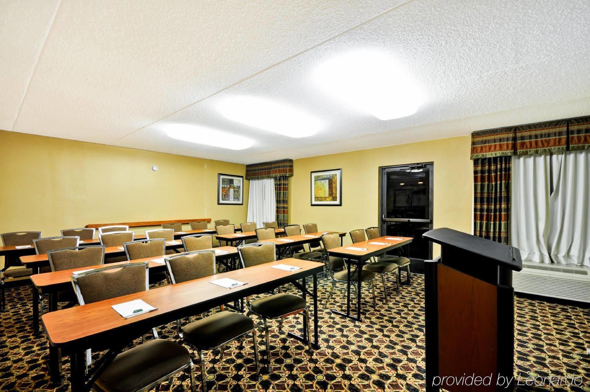 Hampton Inn Detroit Northville Esterno foto