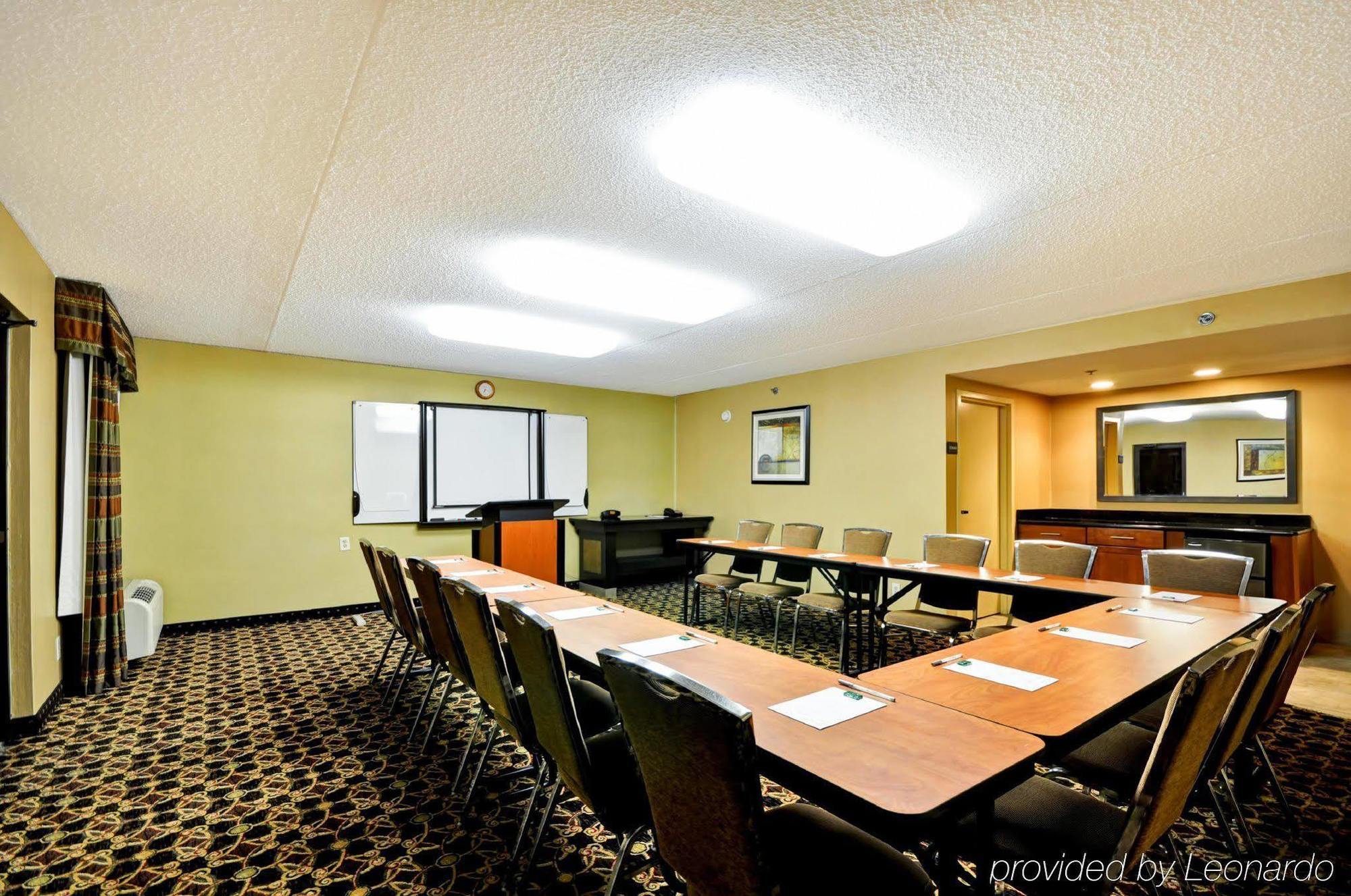 Hampton Inn Detroit Northville Esterno foto