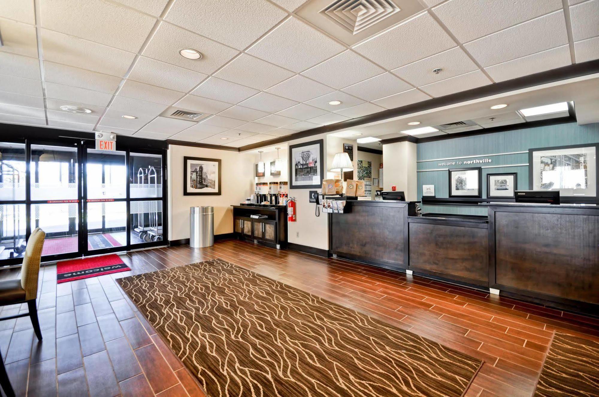 Hampton Inn Detroit Northville Esterno foto